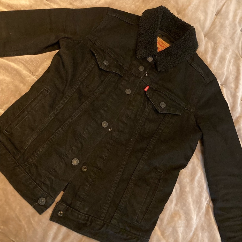 Premium Levis Sherpa jacket